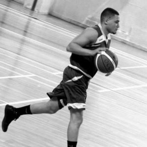 Achour Riad, meneur de jeu, basket